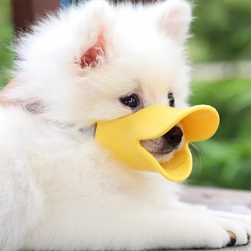 KOLAW Duckbill Dog Muzzle - Adjustable Silicone Mouth Cover to Help Deter Barking & Biting for Small to Medium Dogs